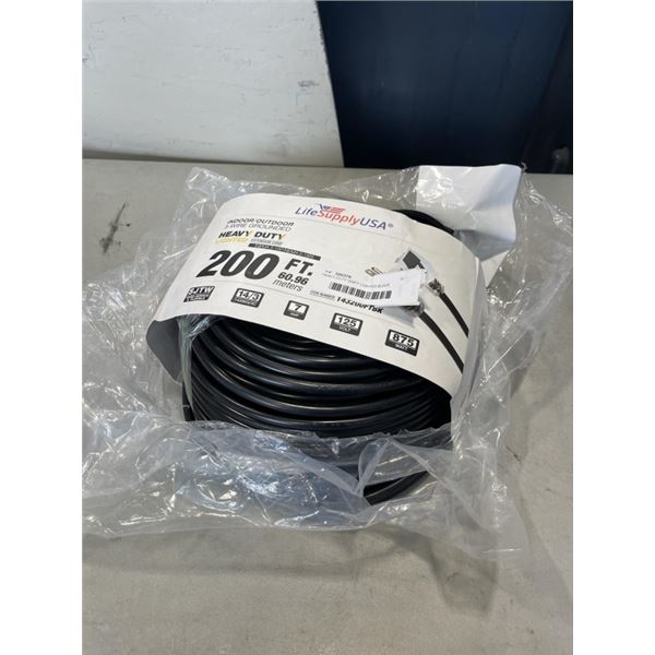 HEAVY DUTY 200FT LIGHTED BLACK EXTENSION CORD. 14AWG/3C