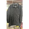 Image 1 : HELLY HANSEN JACKET C/W HOOD. APPROX. 28 IN FROM COLLAR TO HEM. LADIES M