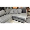 Image 3 : 3-PC FABRIC SECTIONAL SOFA WITH STORAGE OTTOMAN (OTTOMAN DOES NOT FULLY OPEN)
