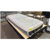 Image 1 : KINGSDOWN SINGLE SIZE MATTRESS