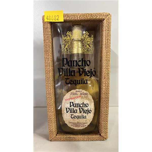 1970S SEALED BOTTLE OF PANCHO VILLA VIEJO TEQUILA