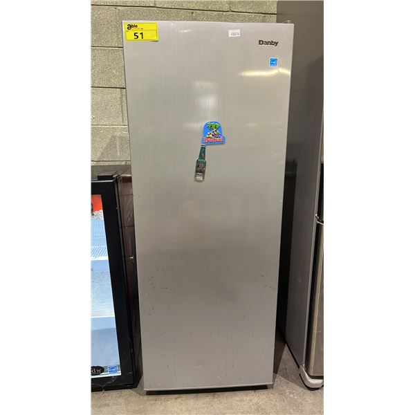 DANBY 6.8 CUBIC FT. UPRIGHT CONVERTIBLE FREEZER
