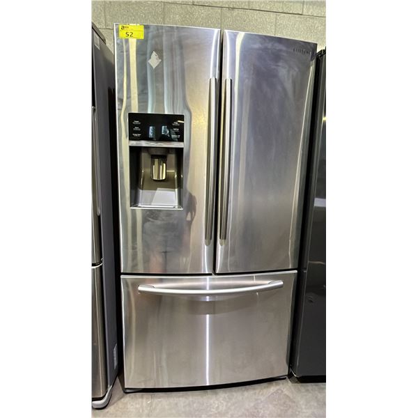 SAMSUNG 36" W STAINLESS STEEL FRENCH DOOR FRIDGE WITH WATER & ICE DISPENSER & BOTTOM FREEZER DRAWER