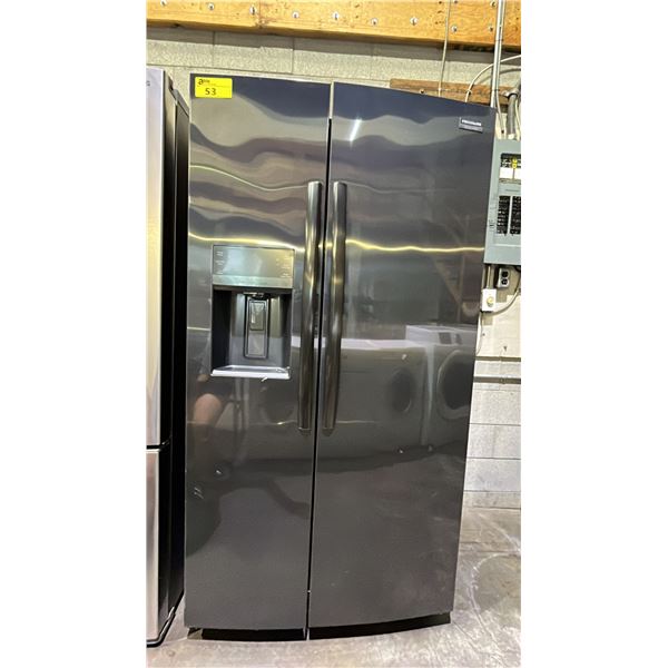 FRIGIDAIRE GALLERY 36" WIDE STAINLESS STEEL SIDE-BY-SIDE FRIDGE WITH WATER & ICE DISPENSER