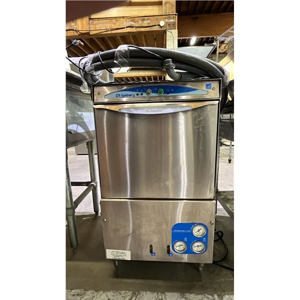 LAMBER HIGH-TEMPERATURE UNDERCOUNTER COMMERCIAL DISHWASHER