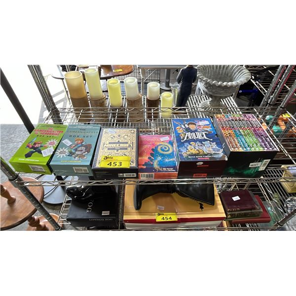 SHELF OF ASSORTED CHILDREN'S/YOUTH BOOKS & GRAPHIC NOVELS: CIRQUE DU FREAK, AMULET, THE NEVER