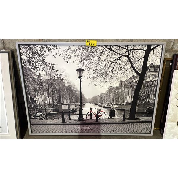 LARGE FRAMED PRINT