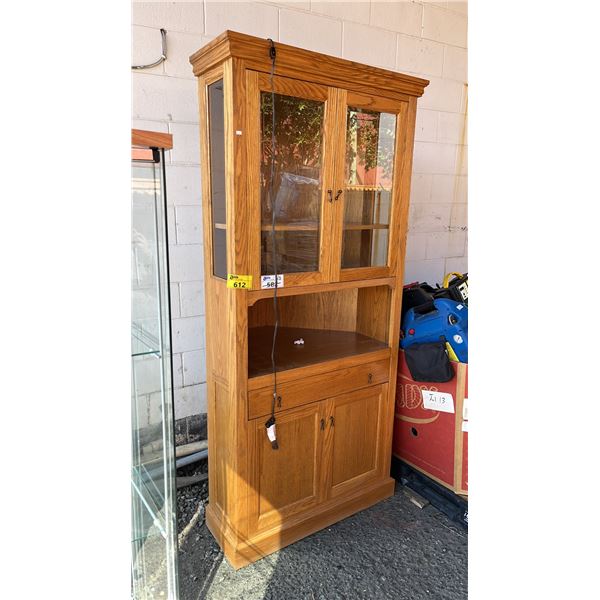 VINTAGE WOOD CORNER HUTCH