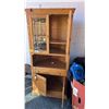 Image 3 : VINTAGE WOOD CORNER HUTCH