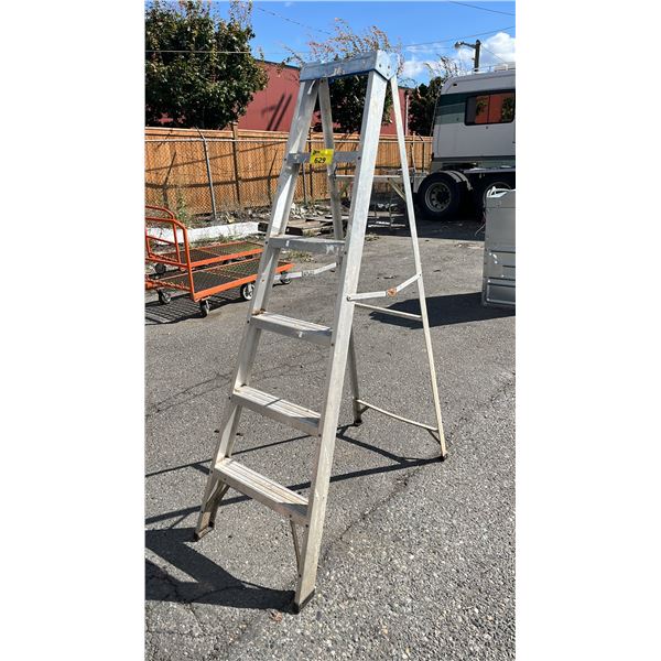 LITE 6FT ALUMINUM STEP LADDER