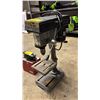 Image 2 : TRADEMASTER 8-INCH DRILL PRESS