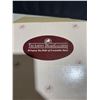 Image 4 : Ashton-Drake Galleries Porcelain Doll in Box