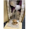 Image 2 : Ashton-Drake Galleries Second King Nativity Figure with Box