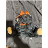 Image 5 : Handmade Yarn Dolls, Plush Bear, Clown Dolls, and Ceramic Trinket Box