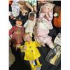 Image 7 : Small Collectible Dolls and Figurines Lot