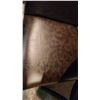 Image 10 : Dark Finish Dining Table With Two Leaves, Four Vinyl Chairs And Two Barstools