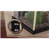 Image 5 : Fluval 2 Gallon Desktop Aquarium Kit and Sylvania 10" Digital Photo Frame