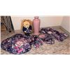 Image 1 : Floral Kitchen Textiles, Handmade Straw and Wood Doll, Pink William Alexander Vase