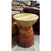 Image 3 : SET OF (3) WOOD HOURGLASS ACCENT TABLES