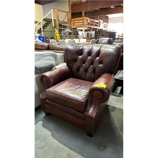 BROYHILL BUTTON BACK & STUDDED LEATHER ARM CHAIR