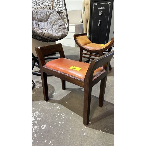 WOOD & LEATHER CHAIR