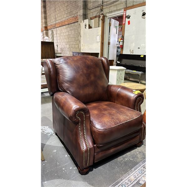 STUDDED LEATHER RECLINER