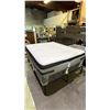 Image 3 : SEALY POSTUREPEDIC PROBACK QUEEN SIZE MATTRESS WITH BOX SPRING & FOLDING BED STAND