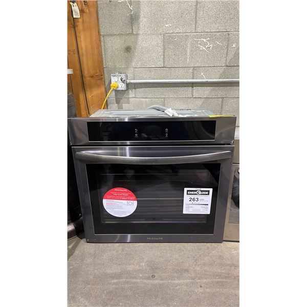 FRIGIDAIRE STAINLESS STEEL BUILT-IN ELECTRIC OVEN 28" X 26"