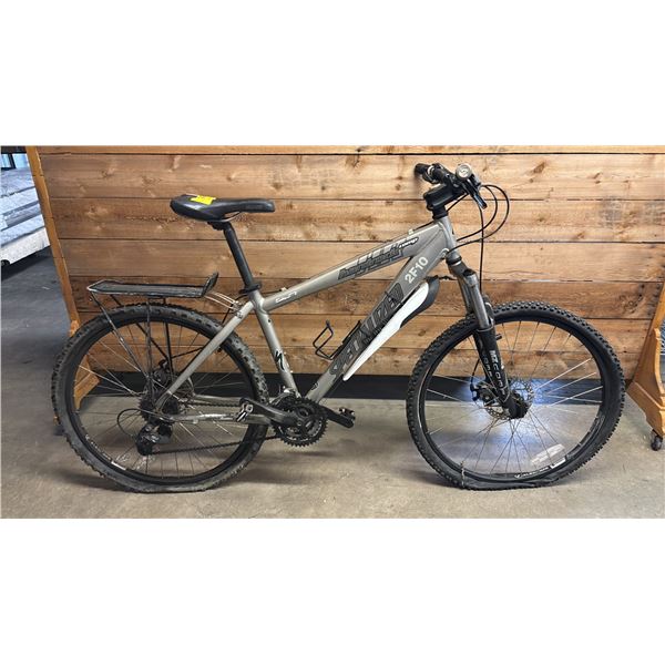 SPECIALIZED HARD ROCK COMP 24 SPEED BIKE