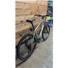 Image 3 : SPECIALIZED HARD ROCK COMP 24 SPEED BIKE