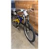 Image 2 : HOOLIGAN DOWNHILL 21 SPEED BIKE
