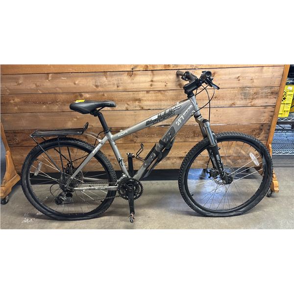 SPECIALIZED HARD ROCK COMP 24 SPEED BIKE