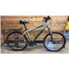 Image 1 : SPECIALIZED HARD ROCK COMP 24 SPEED BIKE