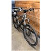 Image 2 : SPECIALIZED HARD ROCK COMP 24 SPEED BIKE
