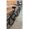 Image 3 : SPECIALIZED HARD ROCK COMP 24 SPEED BIKE