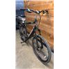 Image 2 : SPECIALIZED ROCK HOPPER 27 SPEED BIKE