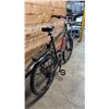 Image 3 : SPECIALIZED ROCK HOPPER 27 SPEED BIKE