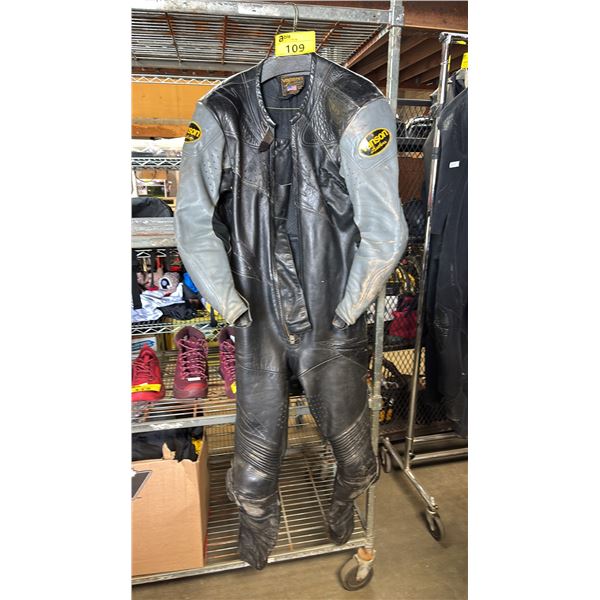 VANSON LEATHERS ONE-PIECE MOTORCYCLE RACING SUIT