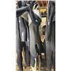 Image 5 : (6) ASSORTED WET SUITS