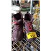 Image 2 : LULULEMON TEAM CANADA WATERPROOF WINTER BOOTS