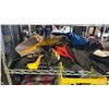 Image 2 : SHELF OF ASSORTED ITEMS INCL. KIDS COSTUMES, GLOVES AND MORE