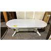 Image 2 : WHITE OVAL COFFE TABLE