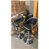 Image 2 : (3) BLACK LEATHER AND WOOD ACCENT BAR STOOLS