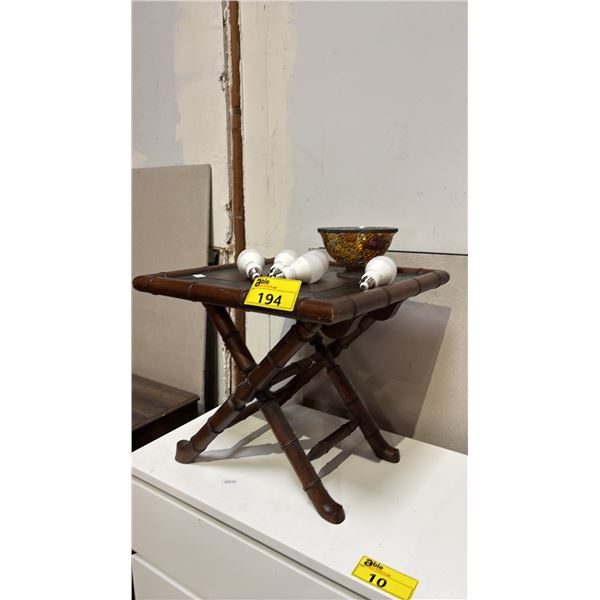 VINTAGE FAUX BAMBOO FOLDING SIDE TABLE, MOSAIC GLASS PEDESTAL BOWL & (5) LED LIGHT BULBS