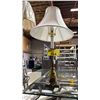 Image 2 : (2) VINTAGE SYTLE LAMPS