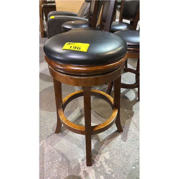 BAR HEIGHT PADDED SWIVEL STOOL