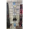 Image 1 : PAIR OF ROSSIGNOL SKIS WITH BOOTS