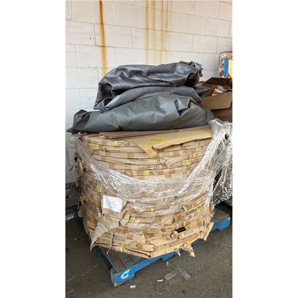 PALLET OF APPROX 20 ROUND TABLE TOPS