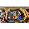 Image 2 : PALLET OF ASSORTED CLOTHING