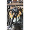 Image 3 : RIDGID WET/DRY SHOP VACUUM
